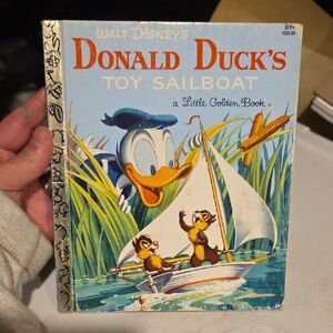 Disney Donald Duck's Colorful Toy Sailboat Book